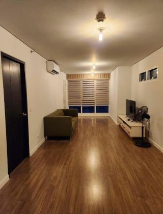 Spacious 1Bedroom Unit at Two Serendra BGC