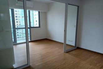 Unfurnished Studio for Rent in Acqua Private Residences