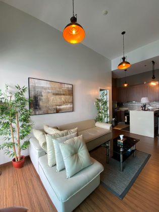 Fully Furnished 1 Bedroom Unit at Shang Salcedo Place for Rent