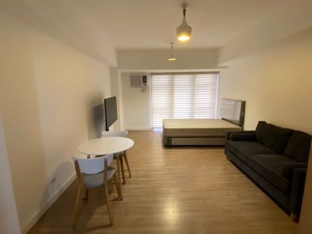 Studio Type Condo for rent in Verve Residences