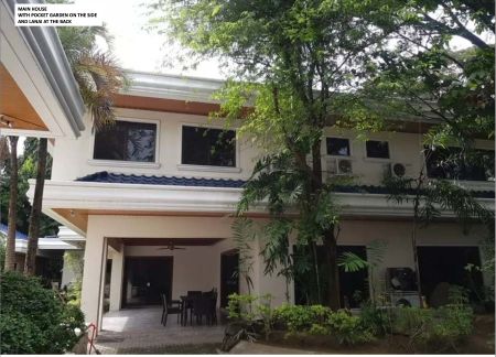 For Lease Huge Residential House with Pool in Ayala Alabang Villa