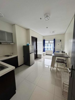 For Lease Fully furnished 1 Bedroom Unit at Trion Towers Bgc