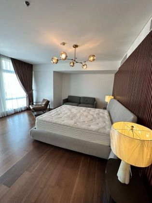 Fully Furnished 3 Bedroom Unit at Two Roxas Triangle for Rent