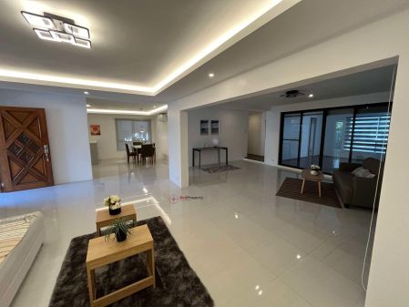 Fully Furnished 3 Bedroom House at BF Homes Paranaque