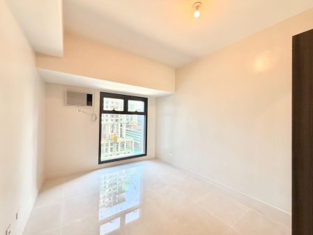 Semi Furnished Studio Unit at Cirrus Residences for Rent