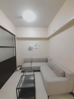 1 Bedroom for Rent at San Antonio Residence Makati