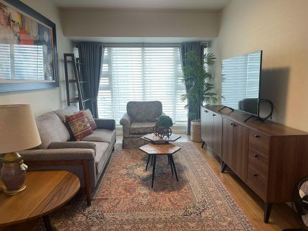 2 Bedroom Unit at Kroma Tower for Lease