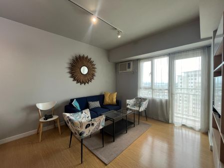 1 Bedroom Condo at The Grove by Rockwell Fully Furnished