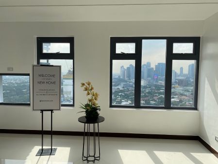 Unfurnished 2BR for Rent Chimes Greenhills Brand New