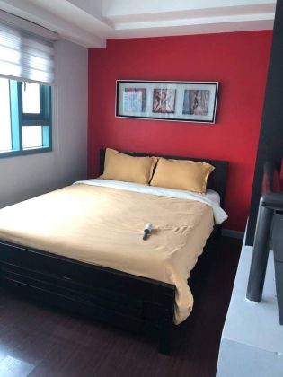 2 Bedroom Fully Furnished at McKinley Park Residences
