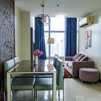 Fully Furnished 1 Bedroom Unit at One Central Makati for Rent