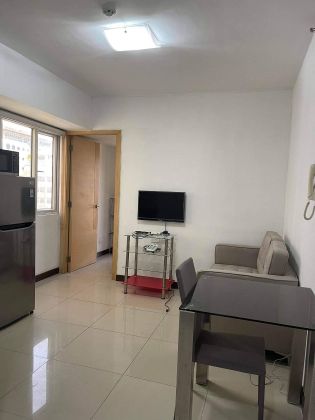 1 Bedroom Unit for Lease in Paranaque