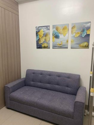 Fully Furnished 1 Bedroom End Unit with Balcony at Shore 2