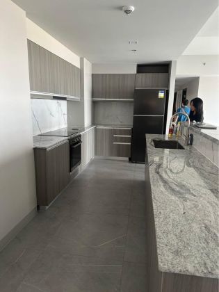Penthouse 3 Bedroom Residence at Park McKinley West BGC