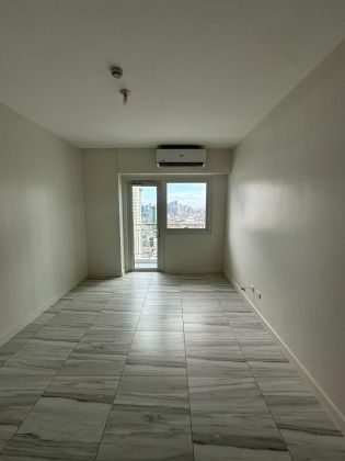 Studio in Maven at Capitol Commons