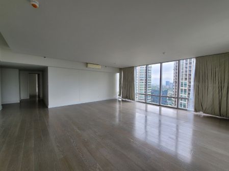 3BR Corner Unit for Rent at  Lorraine Tower  Proscenium Rockwell