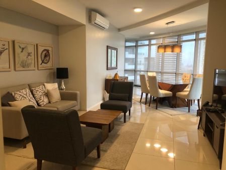 Fully Furnished 2 Bedroom Unit in Arya Residences BGC for Rent