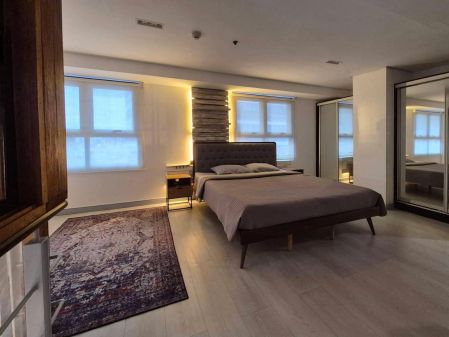 Fully Furnished 2BR Unit Newly Installed Kitchen