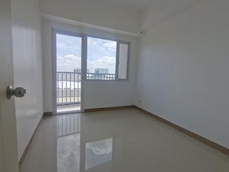 Unfurnished 2 Bedroom Unit at South Residences Las Pinas City