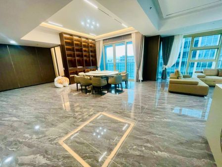 For Rent 3BR plus Den at Grand Hyatt Residences South Tower