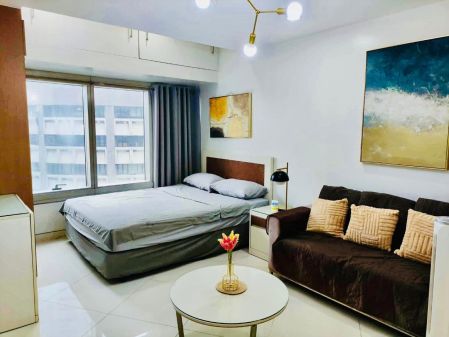 Studio Unit for Rent in One Central