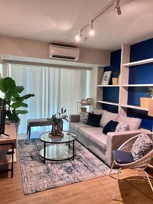 Kroma Tower 1 Bedroom Furnished for Rent in Makati City