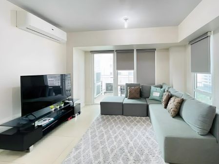 Fully Furnished 2BR Condo for Rent at Solinea Tower 2