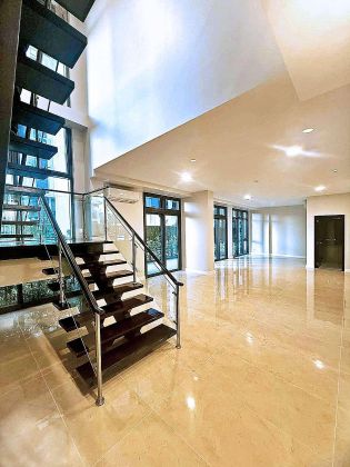 Rare 3 Bedroom Garden Villa Unit in Arbor Lanes Arca South