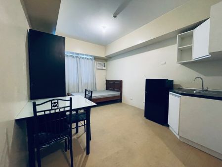 For Rent Studio Unit