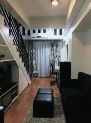 Makati 1 Bedroom Loft Type Condo Unit for Rent