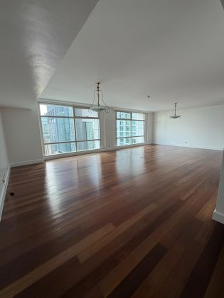For Lease 3 Bedroom Unit at One Roxas Triangle