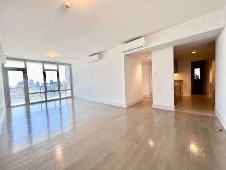 Semi Furnished 3 Bedroom Unit at Proscenium at Rockwell