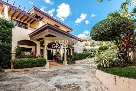 3 Bedroom House with Swimming Pool for Rent in Maria Luisa Estate