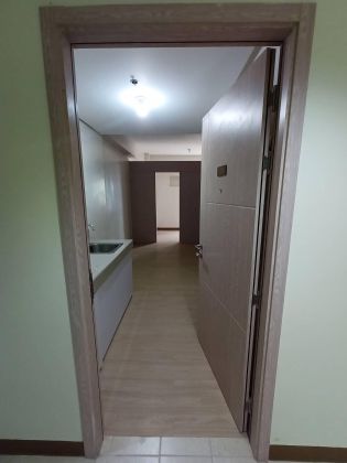 TREES01XXT18: For Rent Unfurnished 1BR Condominium Unit in Trees 
