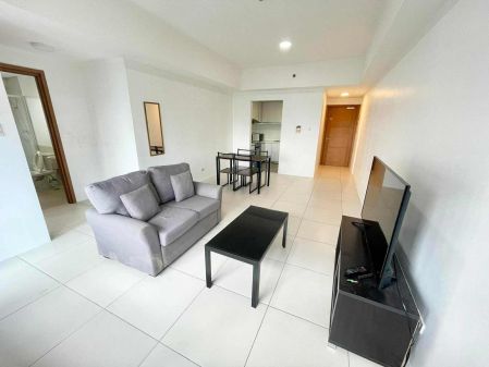 For Lease 1 Bedroom Furnished at Icon Plaza Bgc