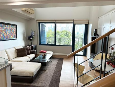 1BR loft w/ balcony Fully Furnished Unit at One Rockwell West Tow