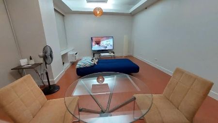 Fully Furnished 1 Bedroom Unit in Bgc