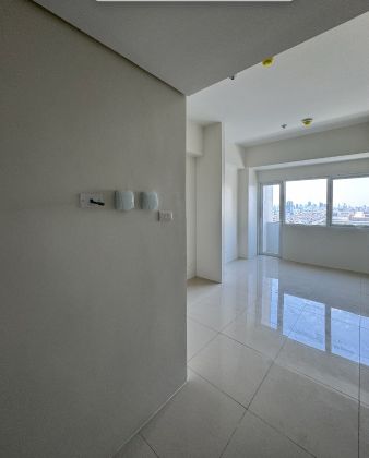 Unfurnished Studio for Rent in 100 West Makati 