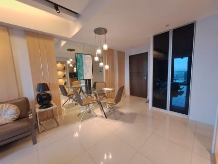 Fully Furnished 1BR Unit in One Uptown Residence Bgc for Rent