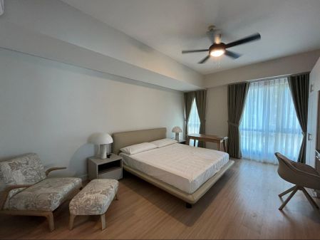 2 Bedroom Shang Grand Tower Legaspi Village Makati