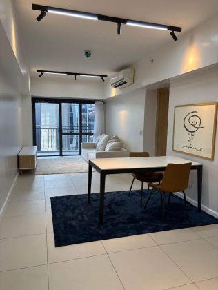 Gentry Residences 2 Bedroom Condo Unit for Rent 8179