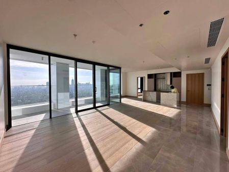 Semi Furnished 3 Bedroom Unit at Aurelia Residences for Rent