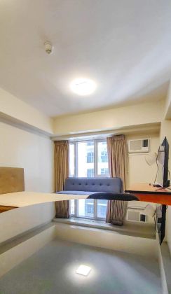 Fully Furnished Studio for Rent in Two Maridien BGC Taguig