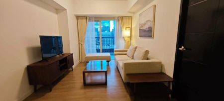 Fully Furnished 1BR with Balcony at One Maridien BGC