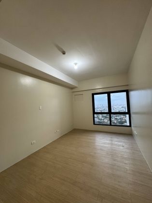 Unfurnished and furnished Studio Residencial or Office Units Avai