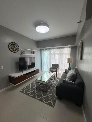 Low Floor 3 Bedroom Nicely Furnished in Two Serendra Red Oak