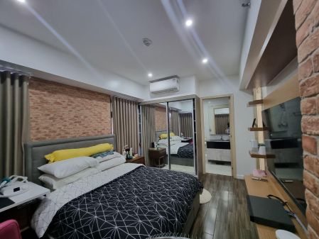 2 Bedroom in The Sandstone at Portico Pasig City Condo for Rent