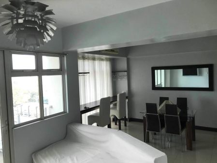 2 Bedroom at Resorts World Parkside Villas