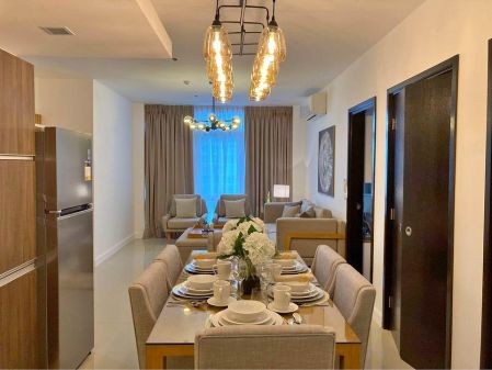 Fully Furnished 2 Bedroom Unit for Rent in West Gallery Place BGC