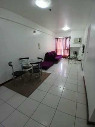 For lease one bedroom unit at the Columns Ayala
